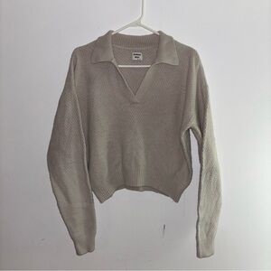 Sunday Best Aritzia Cream V-Neck Sweater